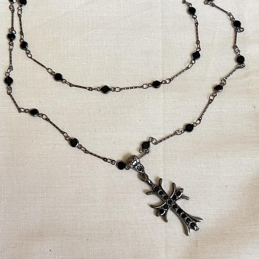 Elegant Black and Silver Cross Pendant Necklace